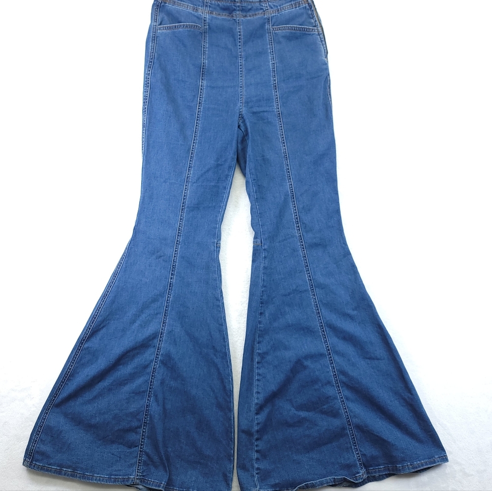 We The Free Flare Leg Women’s Jeans Denim Size 30 66170 - Picture 3 of 10
